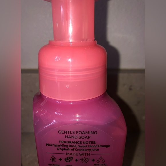 🔥NWT B&BW Love Set❤️ - Picture 3 of 4